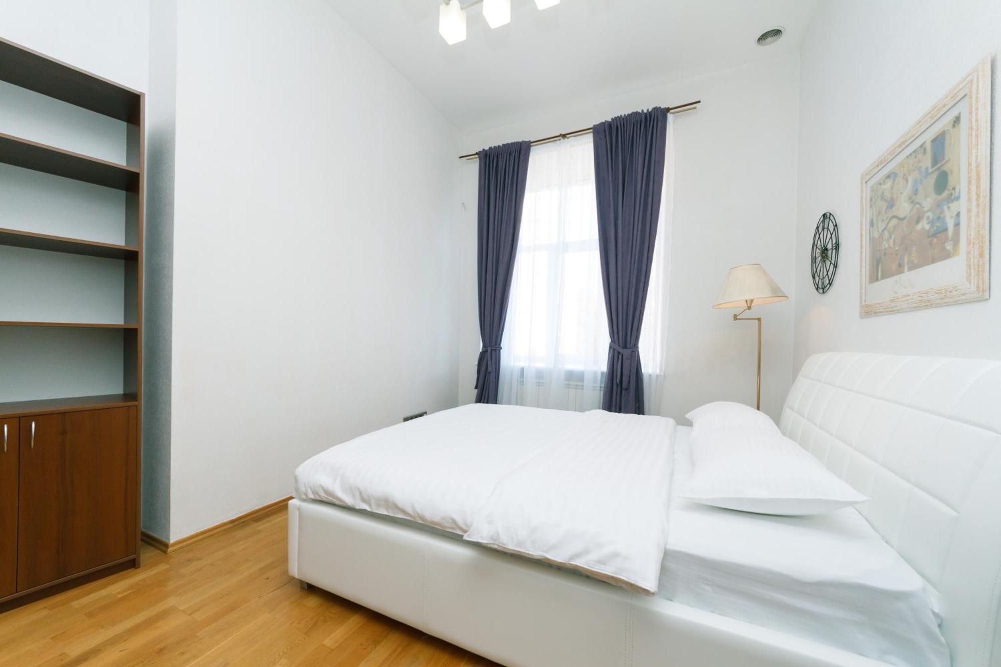 Lux Near Maidan, Khreschutyk 3Br Daire Kiev Dış mekan fotoğraf